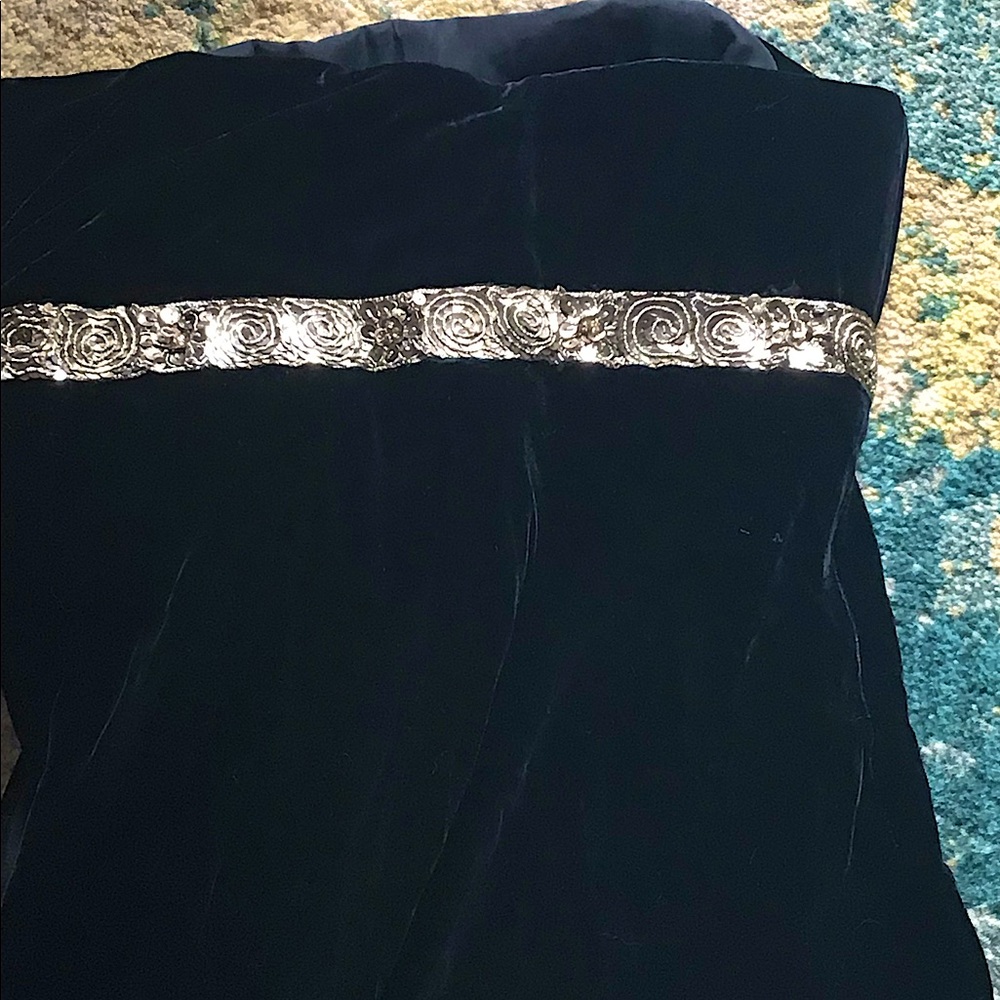 New without tag Marchesa notte black velvet  drapery gorgeous dress XS, 0 $798